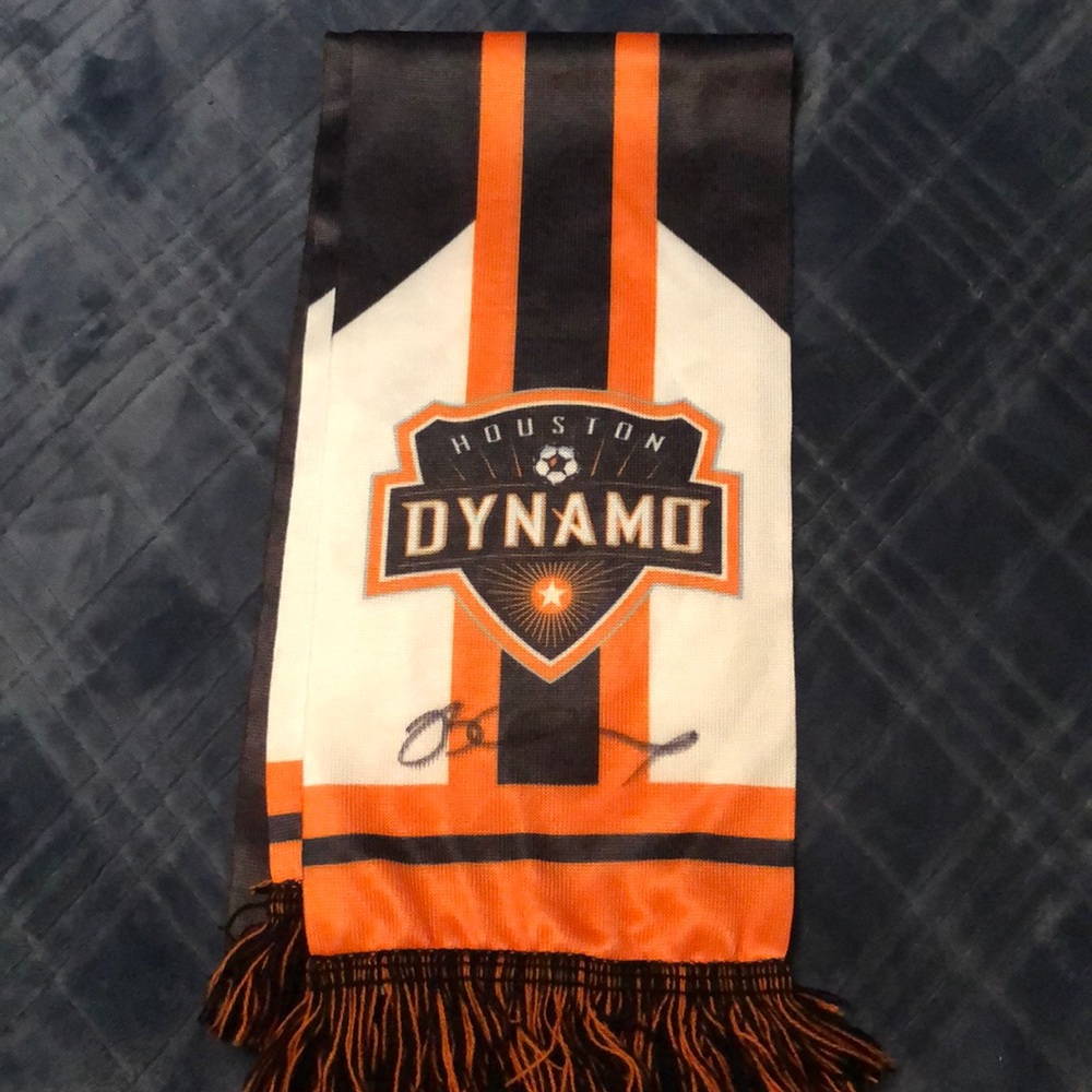 Dynamo Autographed Scarf